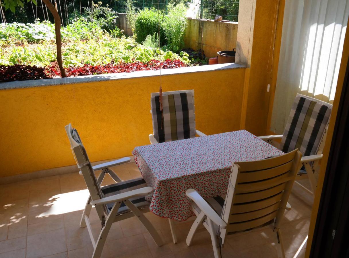 Apartments Caterina Pula Exterior photo